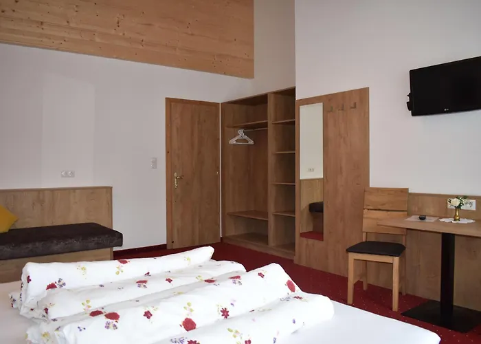 Granstein Casa de hóspedes 3*
