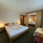 盖思福格兰斯汀膳食旅馆 3* 索尔登