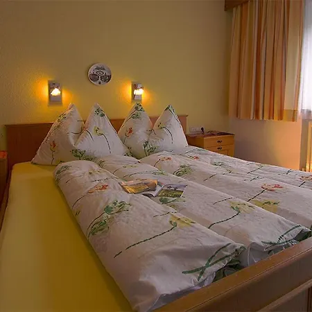 ゲストハウス Granstein ゼルデン