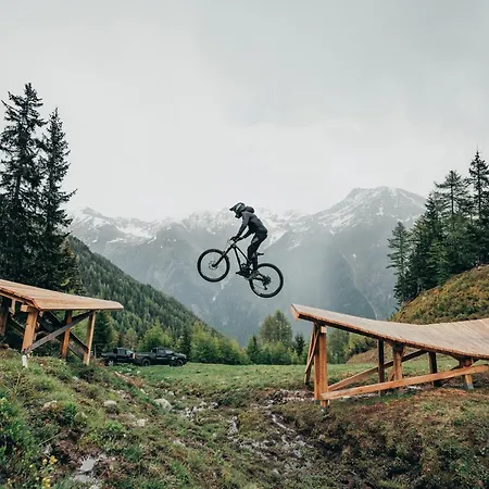 Granstein Pensjonat 3*