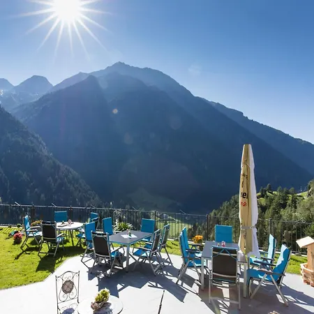 Granstein 3* Ζόλντεν