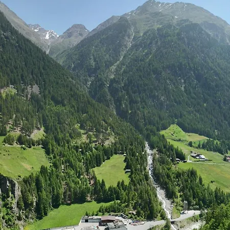 Granstein Pensjonat 3*